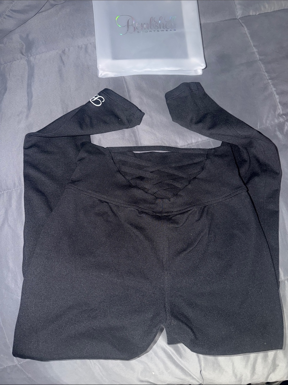 Bombshell sportswear Black Crisscross back Waist Active Leggings